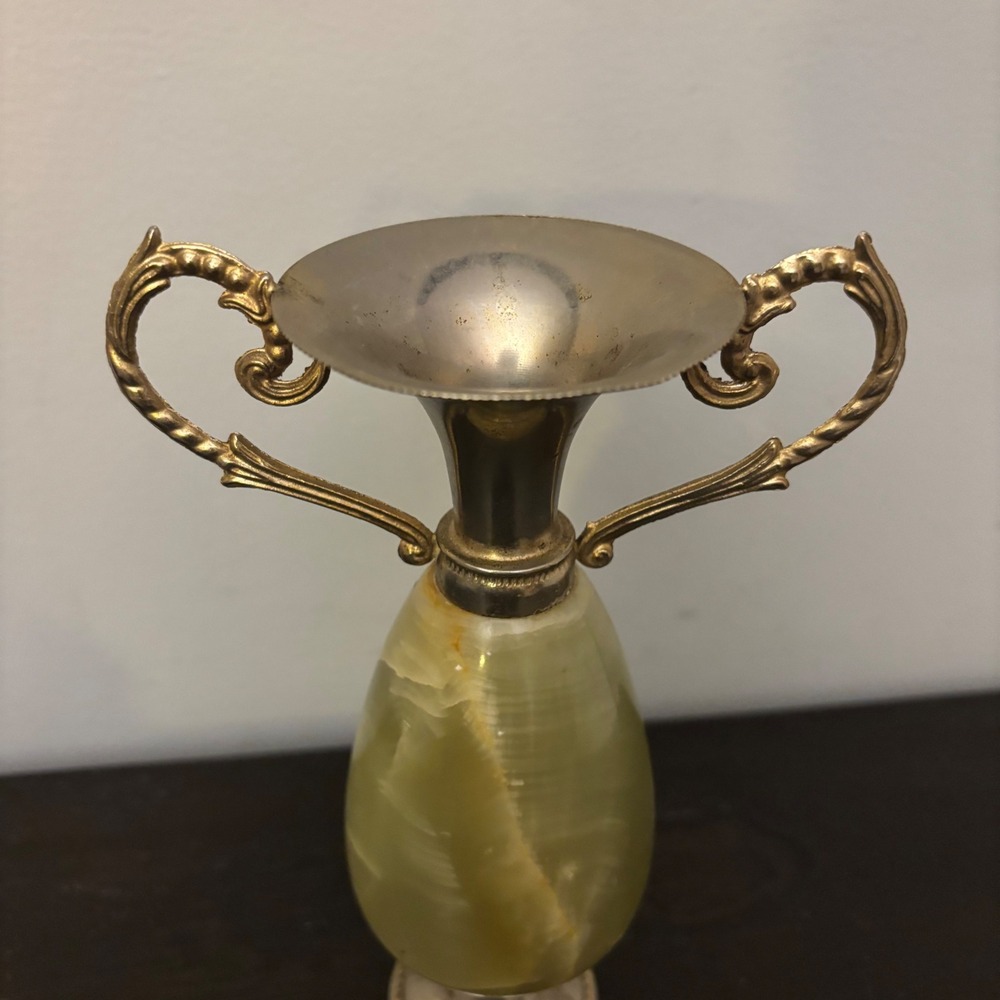 Vintage Onyx Stone Bud Vase | Brass Handles | Pakistan Onyx | Made in Italy - Picture 4 of 12